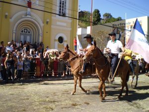 Tradicional desfile da Festa do Carro de Boi (Foto: Káledy Gomes/ Arquivo Pessoal)